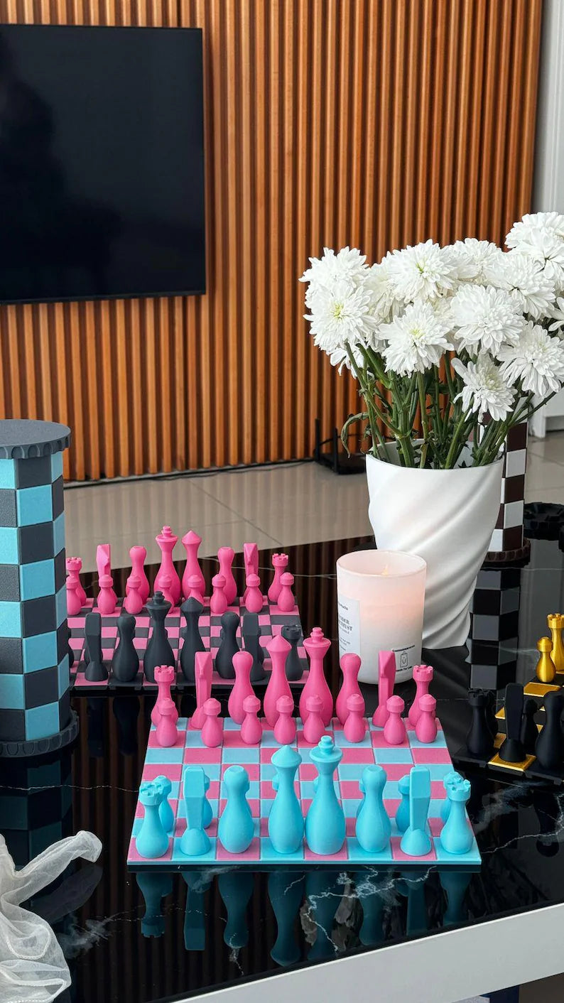 CUSTOMIZABLE - Portable Cylinder Chess Set - WIN CHESS